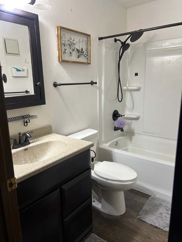 Photo - 1400-1402 W Jefferson St Unit 1402 Apt 1