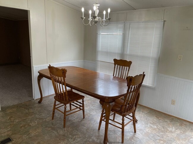 Photo - 2 bed, 2 bath mobile home located in the Denton area!