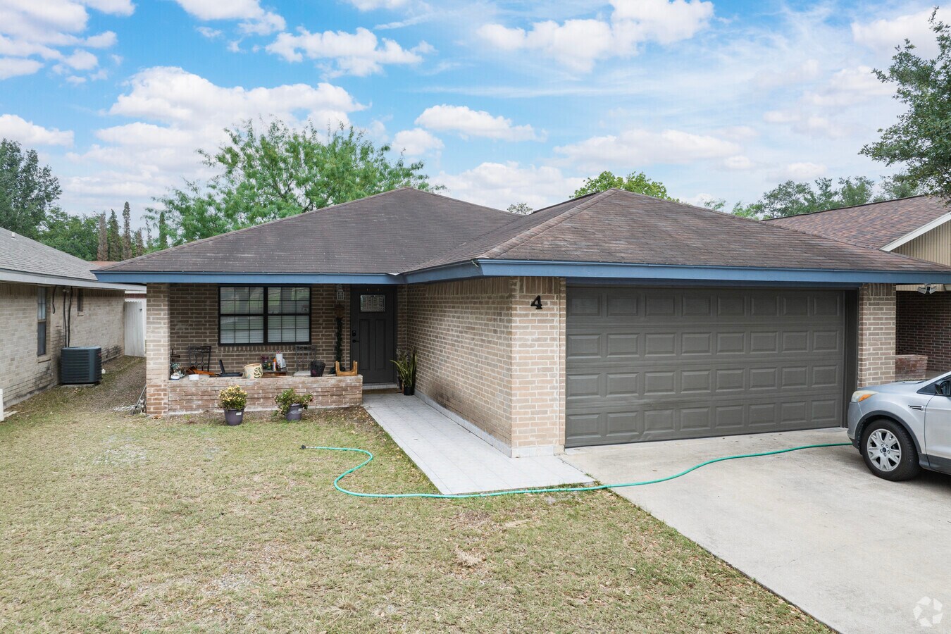 Unit 1 - Dunlyn Estates Condos