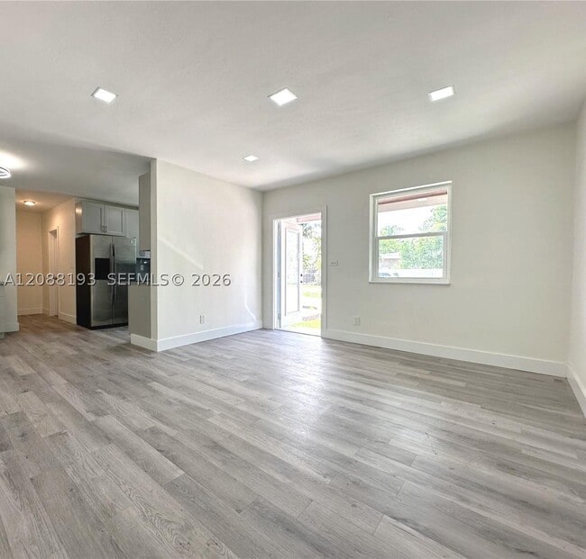 Photo - 2115 NW 185th St