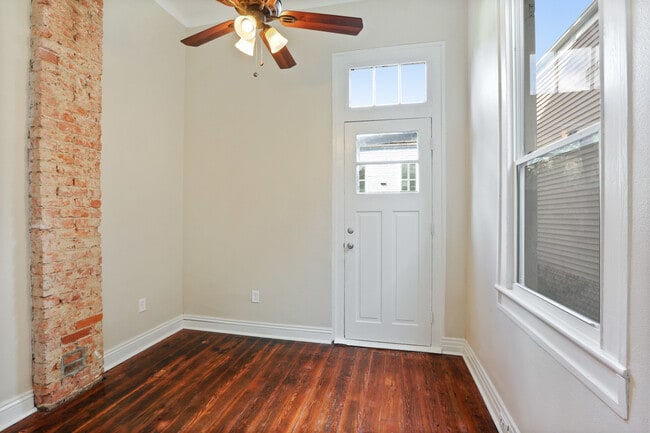 Photo - Constantinople Unit 1726