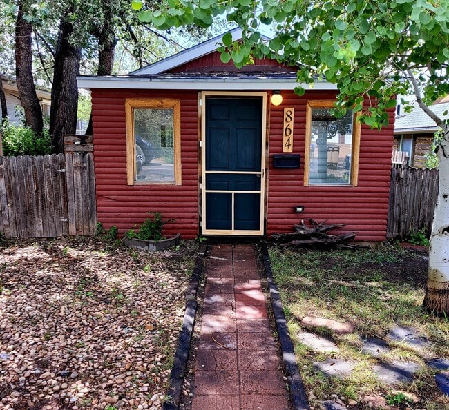 Photo - 864 N Pine St Casa