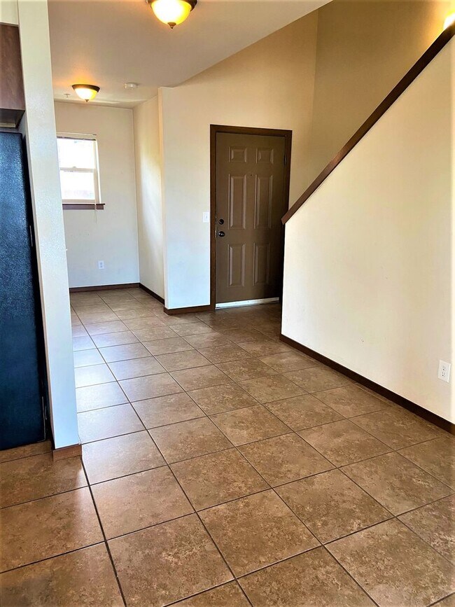 Photo - 306 Pine St Unidad 202