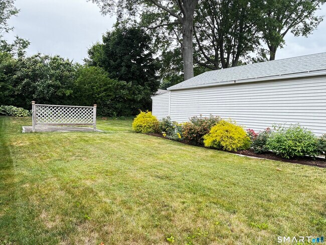 Photo - 424 Rockwell Ave