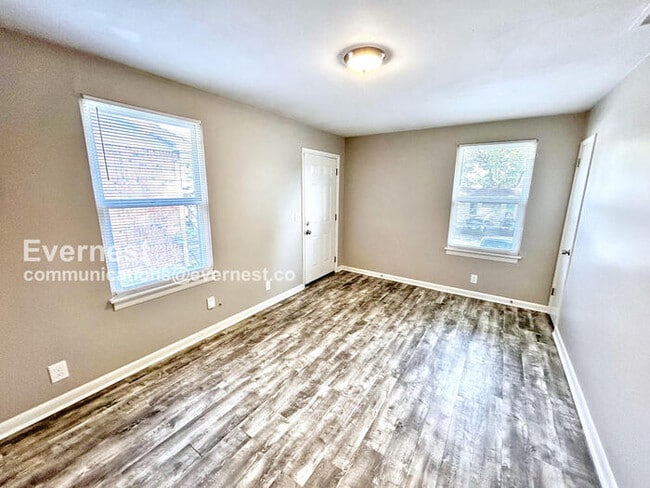 Photo - 1176 Sioux Terrace