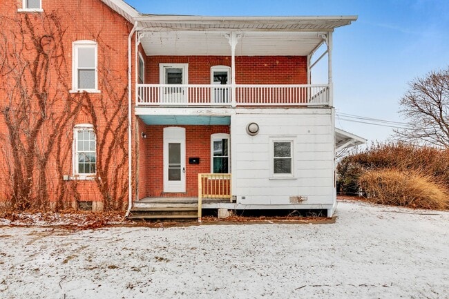 Building Photo - 109 N Sixth St Unit 1F