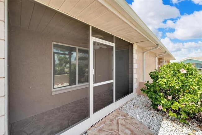 Photo - 1010 Yellowbird Pl