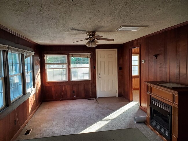 Photo - Lots of Space