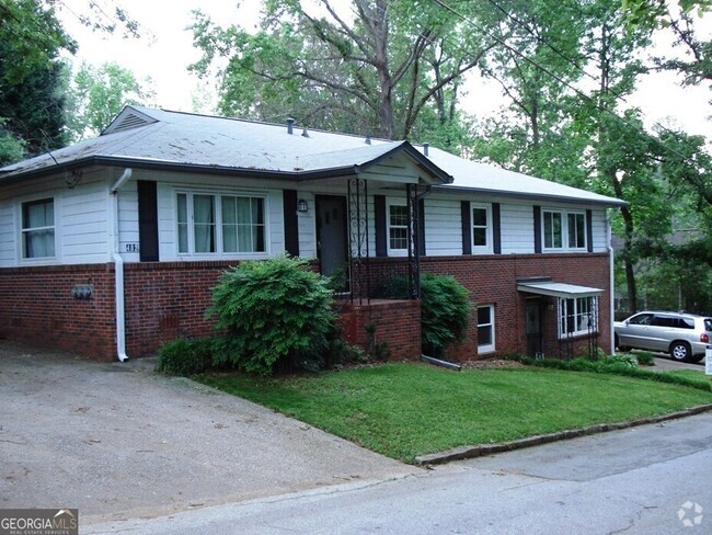 Building Photo - 482 Magnolia Dr Rental