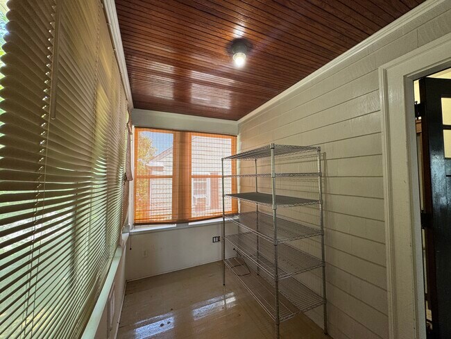 Photo - 653 Pleasant Valley Pky Unit 653A