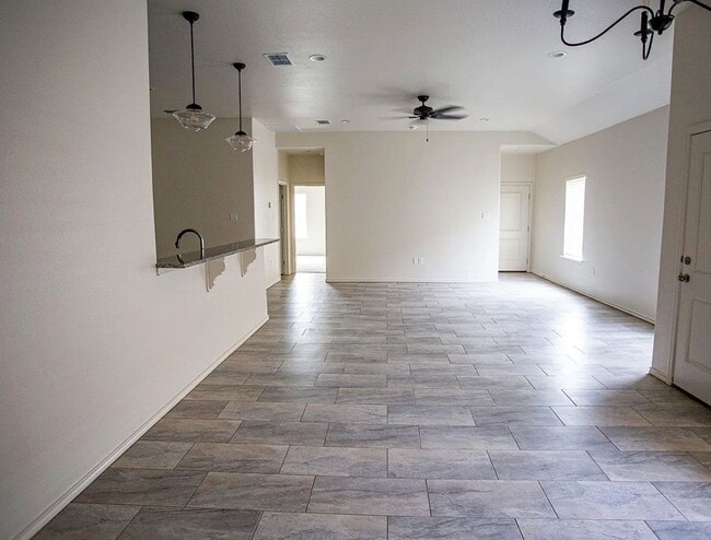 Photo - Escape the Ordinary in Viridian Townhomes!