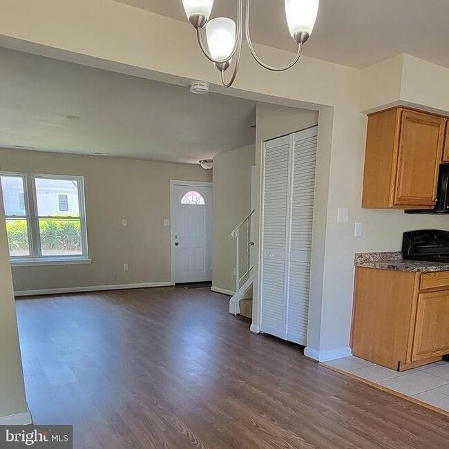 Building Photo - 5801 Folgate Ct