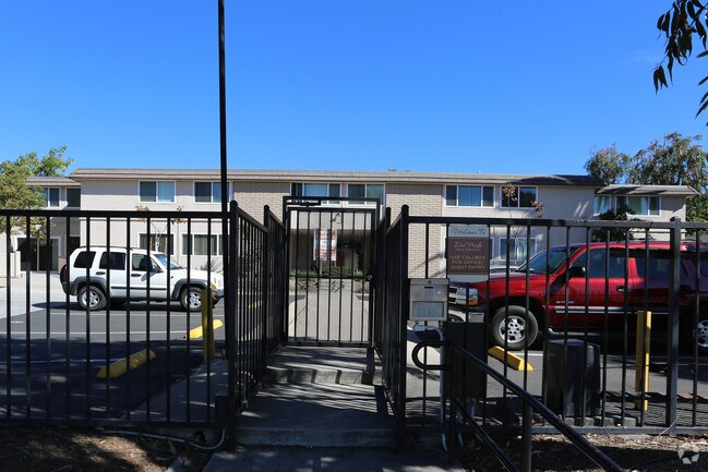 Photo - Del Prado Apartments