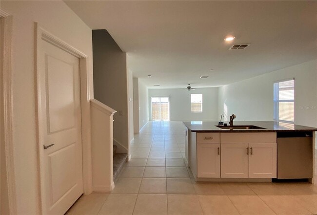 Photo - Stunning 5 Bed/2.5 Bath Home in Wesley Chapel with 2869 sq ft - Must See!