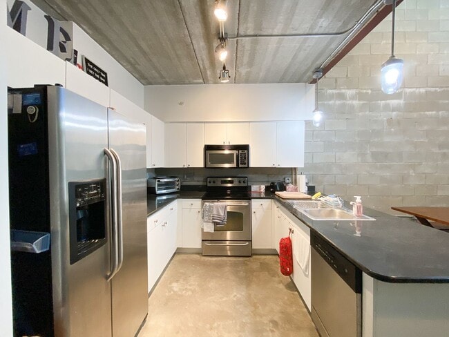 Photo - Lofts Oasis #105 - Pet Friendly!