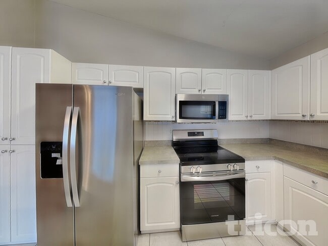 Photo - 2707 95th St E