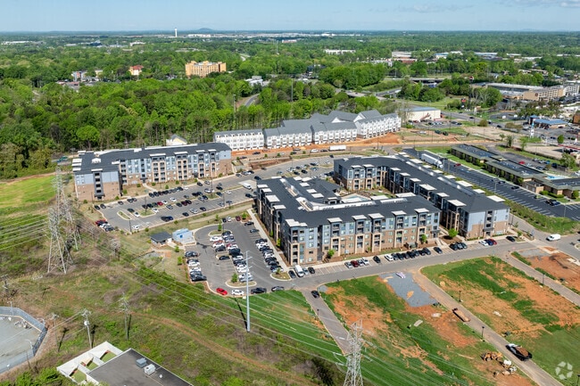 Accent Southrail Townhomes