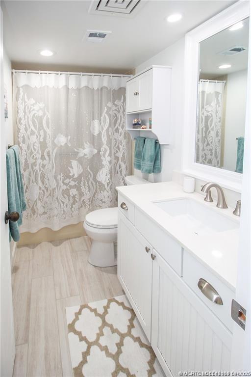 Photo - 2491 NE Ocean Blvd Unidad 302
