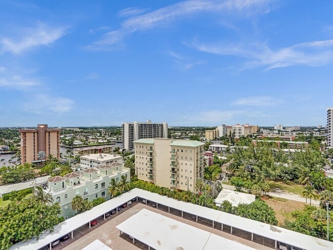 Photo - 405 N Ocean Blvd