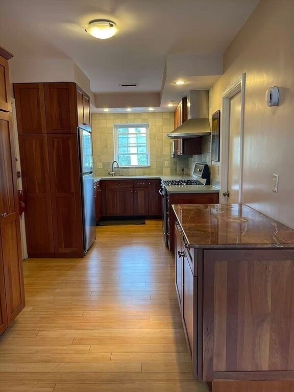 Photo - 30 Lake Shore Ct Unit 4