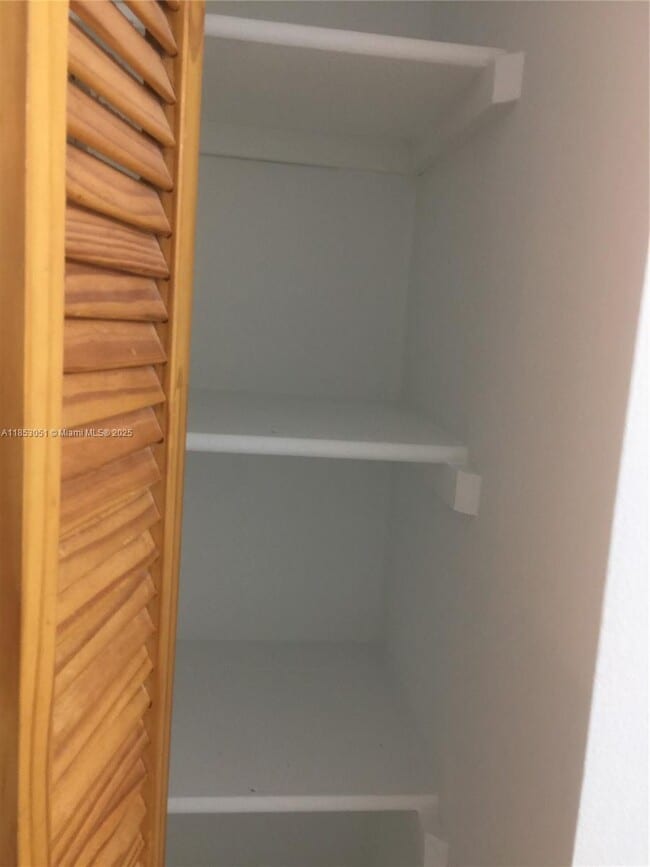 Photo - 9229 SW 87th Ave Unit D7