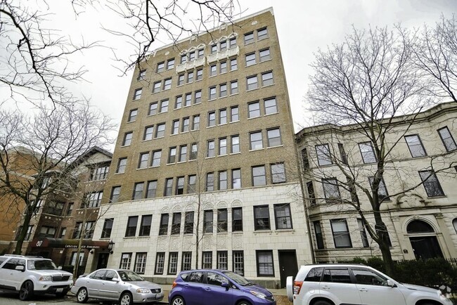 Building Photo - 817 W Lakeside Pl Rental