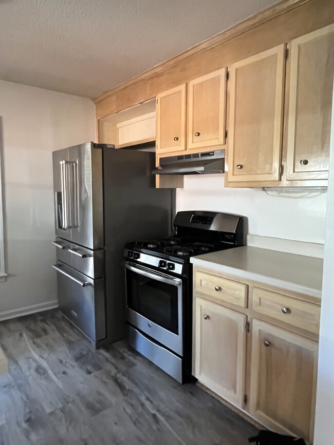 Photo - 1007 Chevis St