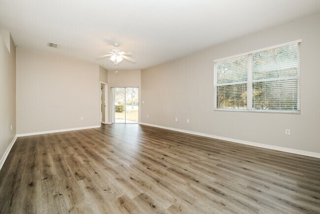 6121 Kiteridge Dr