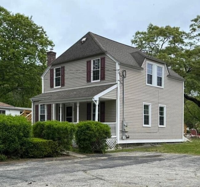 14 Pinehurst St