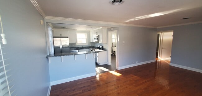 Photo - 2049 Magnolia Rd