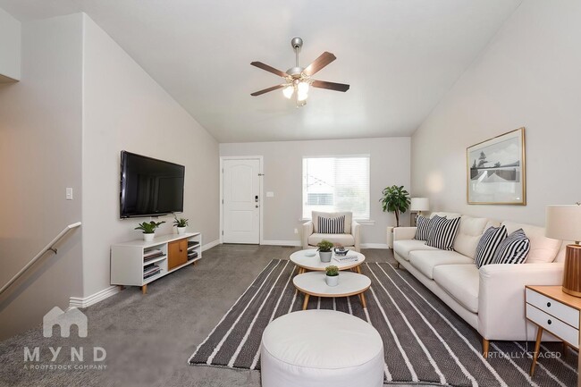 2251 E Maple Dr