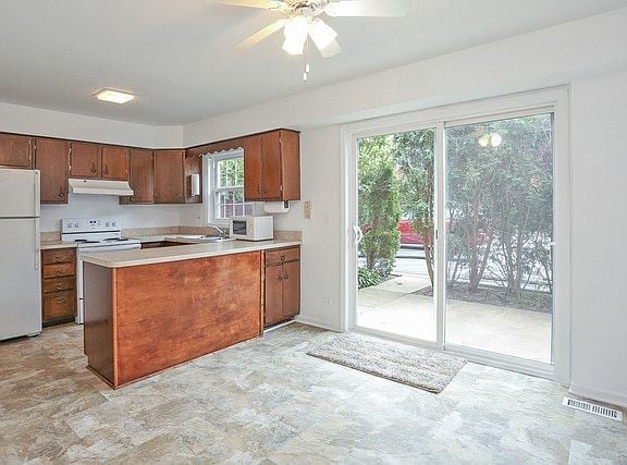Photo - 2150 Rugen Rd
