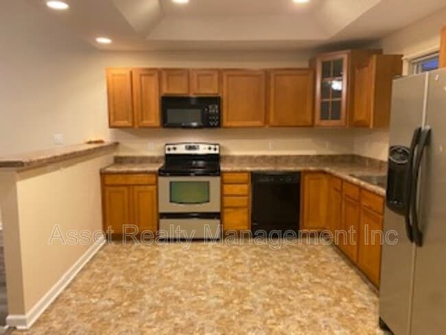 Photo - 801 Colonial Estates Way