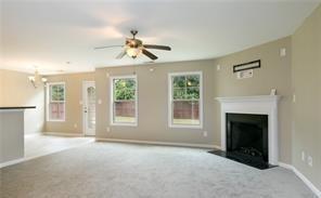Photo - 377 Roanoke Dr