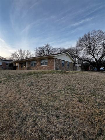 Photo - 8300 Doreen Ave