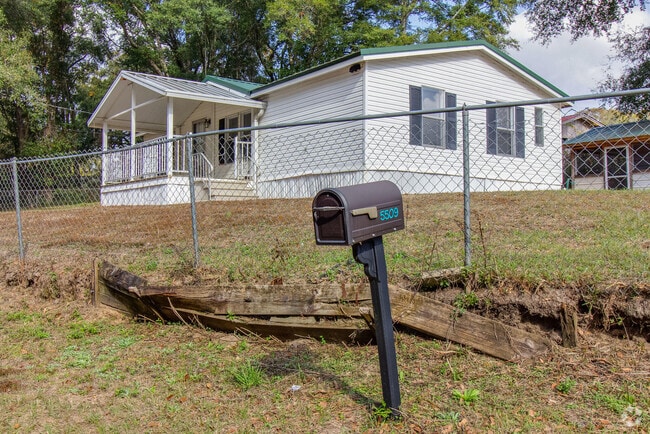 Building Photo - 5509 Cone Dr Rental