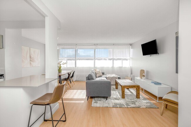 Photo - Rambler Tower