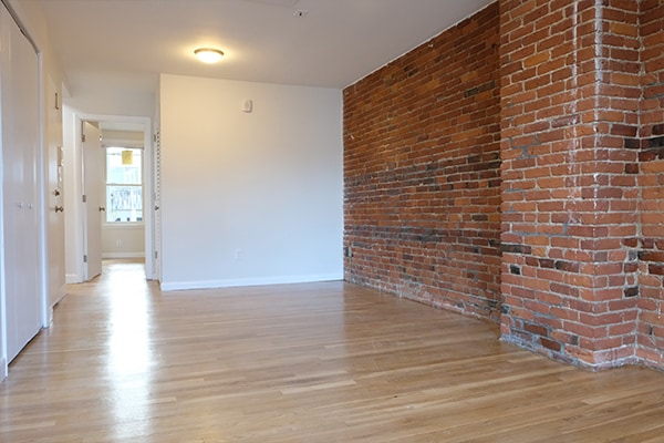 Building Photo - 155 Broadway Unit 2 Rental