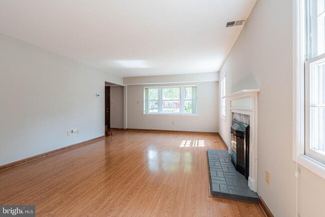 Photo - 13145 Madonna Ln