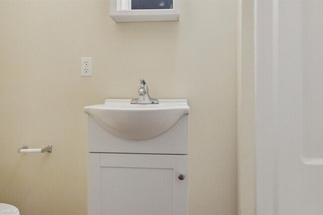 Photo - 4 br, 4 bath 4plex - 1700 CECIL B MOORE AV... Unidad 2F