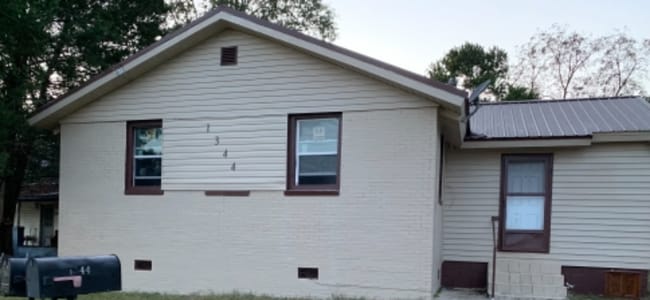 Building Photo - 1344 State University Dr Rental