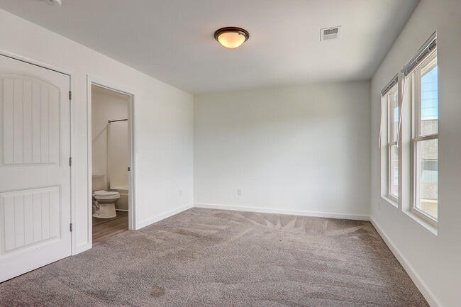 Marbella Cir 3 Bedroom Home-005
