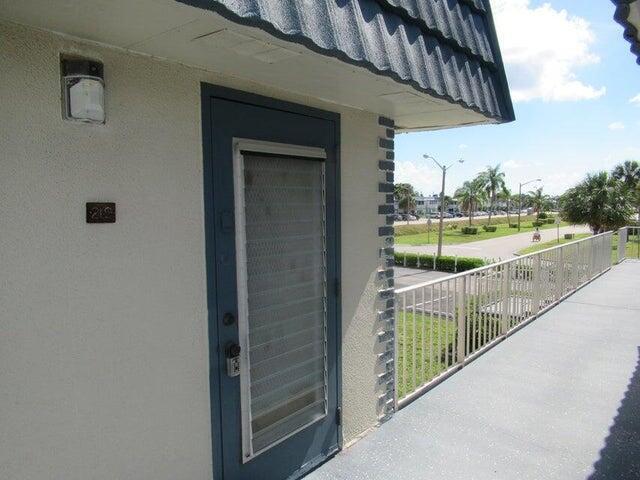 Photo - 219 Brittany F Condo Unit E
