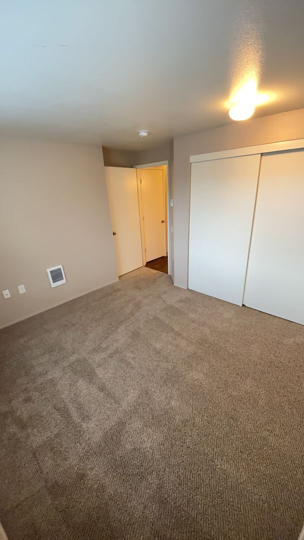 Springbrook Apartments