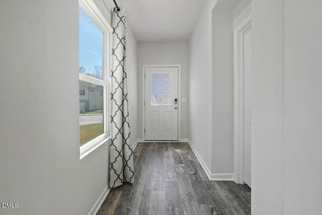 Photo - 319 Joneshaven Dr