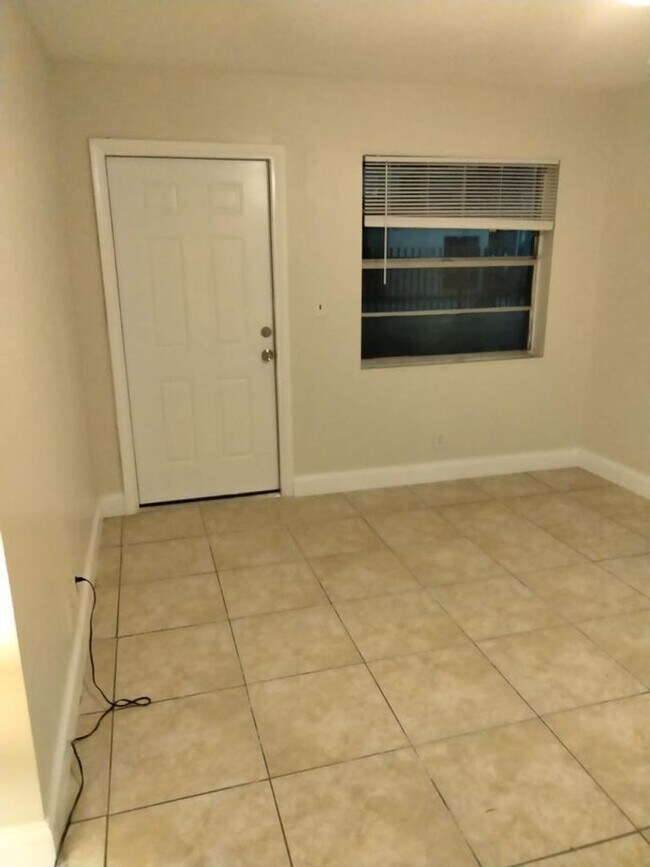 Photo - Largh 1 Bed 1 Bath