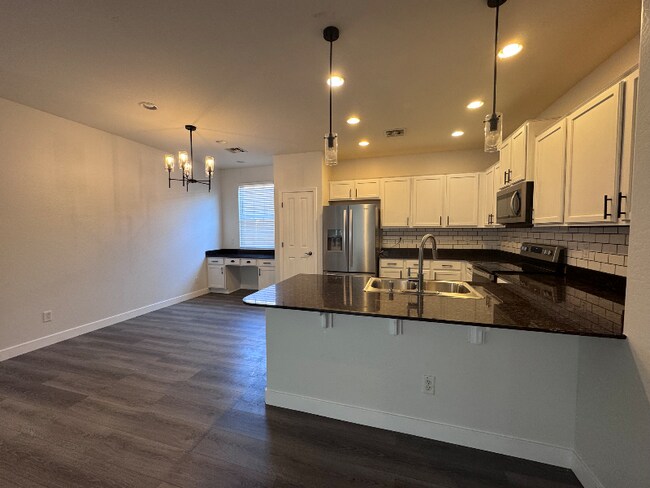 Photo - 15055 W Alexandria Way