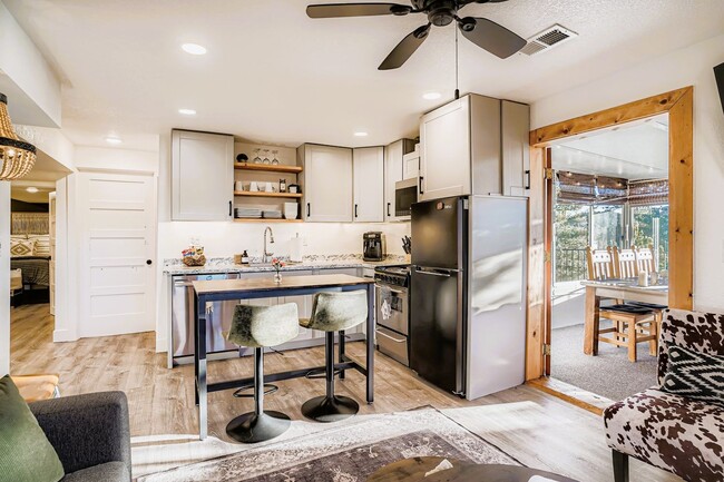 Photo - 13203 S Wamblee Valley Rd