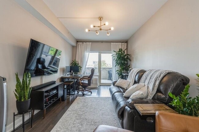 Photo - 3312 Hudson Ave Unit 2D