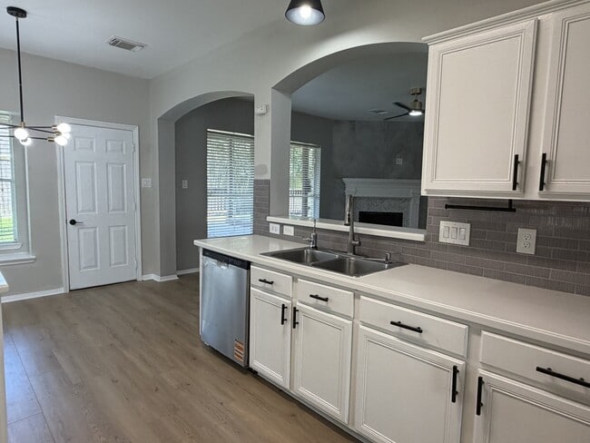 Photo - 3230 Vanity Dr